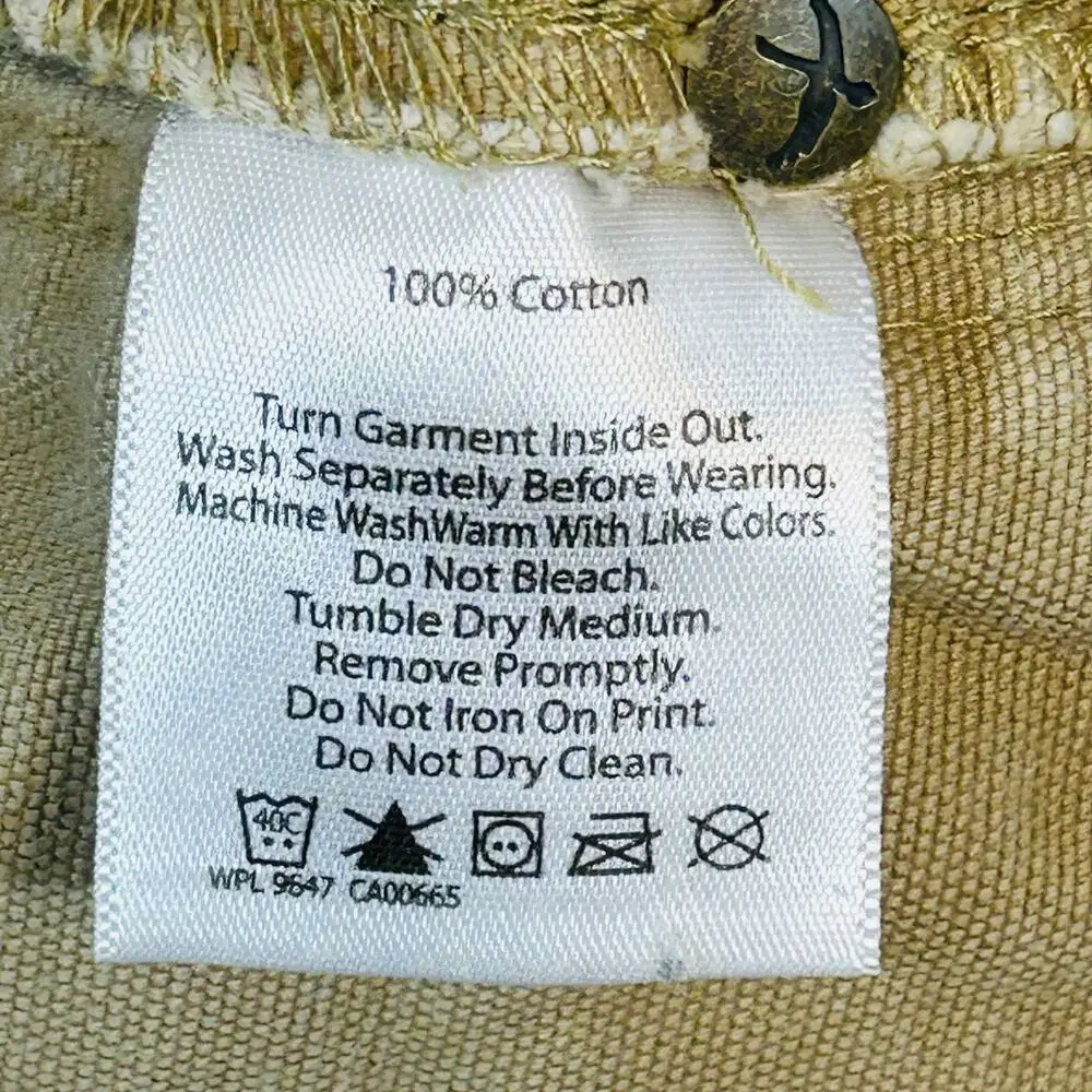 Eddie Bauer cotton beige shorts